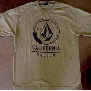 VOLCOM California Men's T-Shirt Size Large/L Olive color